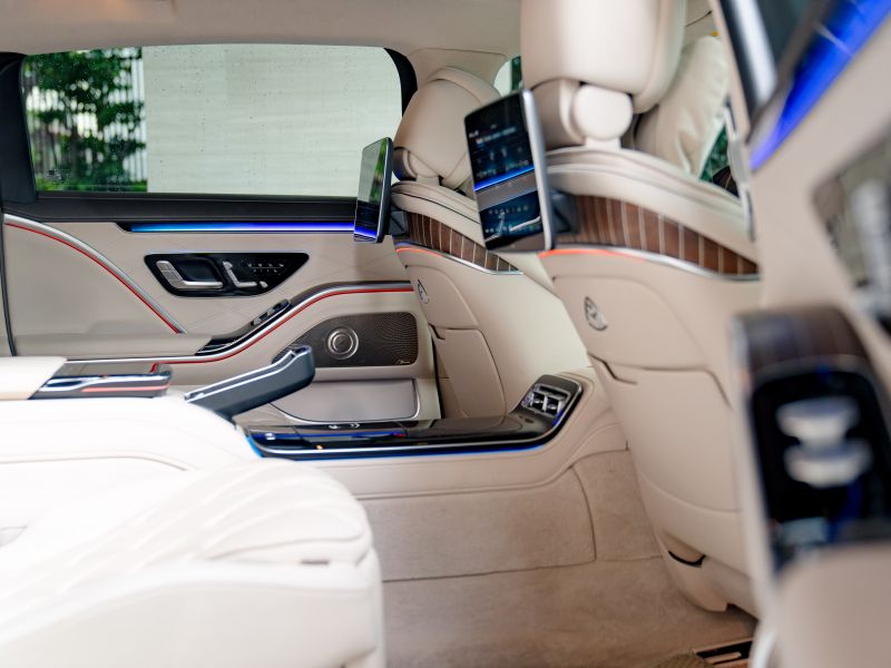 Mercedes-Benz Maybach S 580 E Premium 