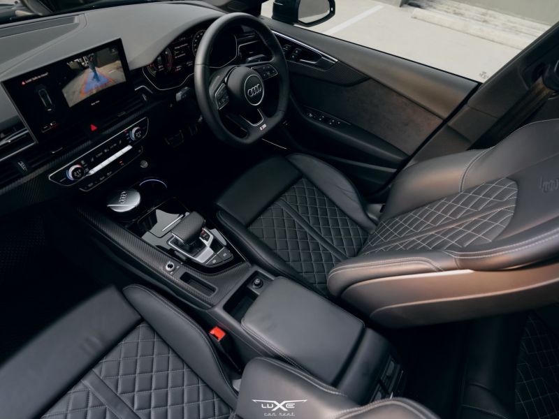 Audi A5 Sport Black Q 45 2021